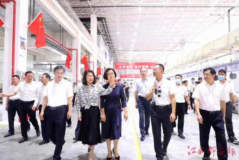 赣州格力智能制造基地首套空调新鲜出炉