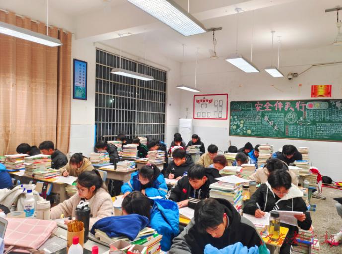 了解学生心理健康和福祉的综合指南 学生心理档案 (了解学生心理健康状况)